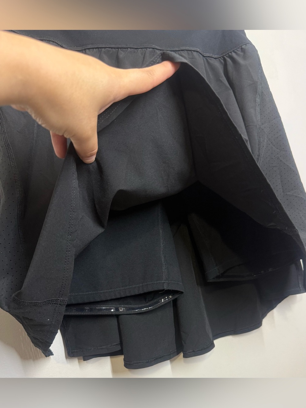 SPANX Get Moving Active Skort - Picture 4 of 6